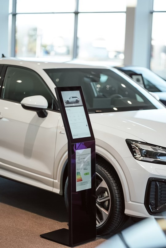 Umdasch Audi Volkswagen Vehicle Information Pillars 07