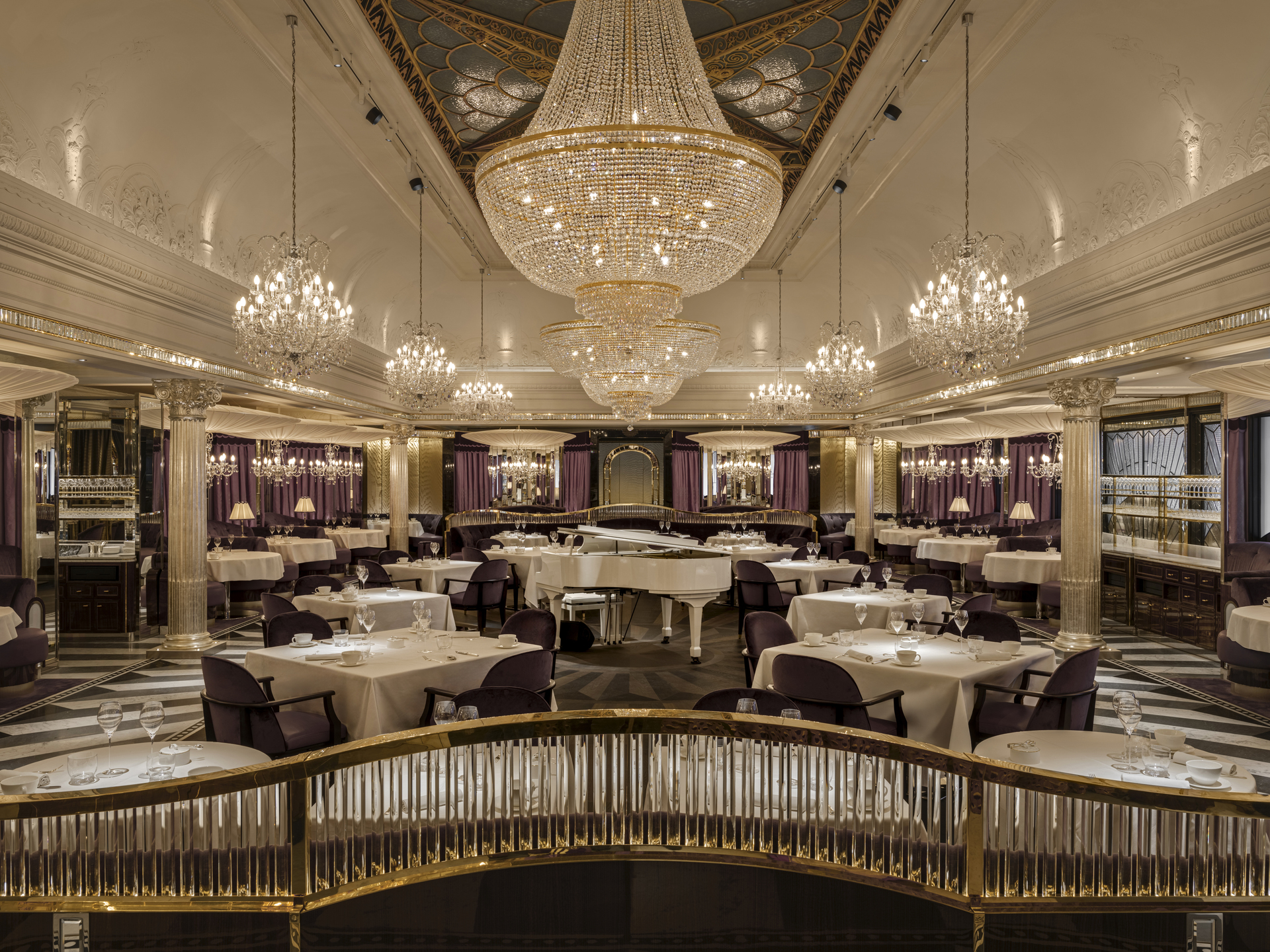 The Georgian Harrods umdasch David Collins Studio The Georgian Harrods 1 V1