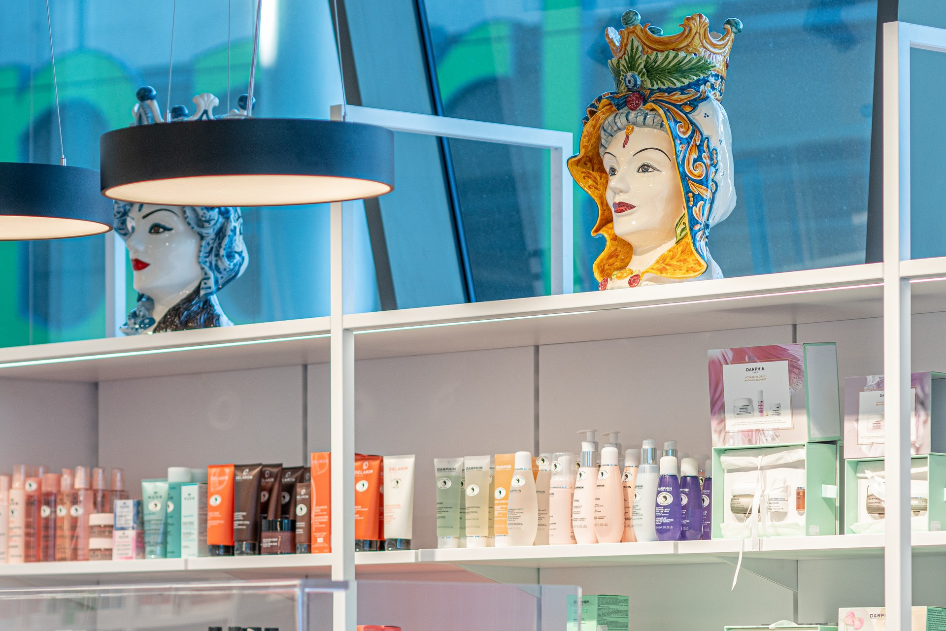 Ladenbau für Drogerien & Bioläden | umdasch The Store Makers