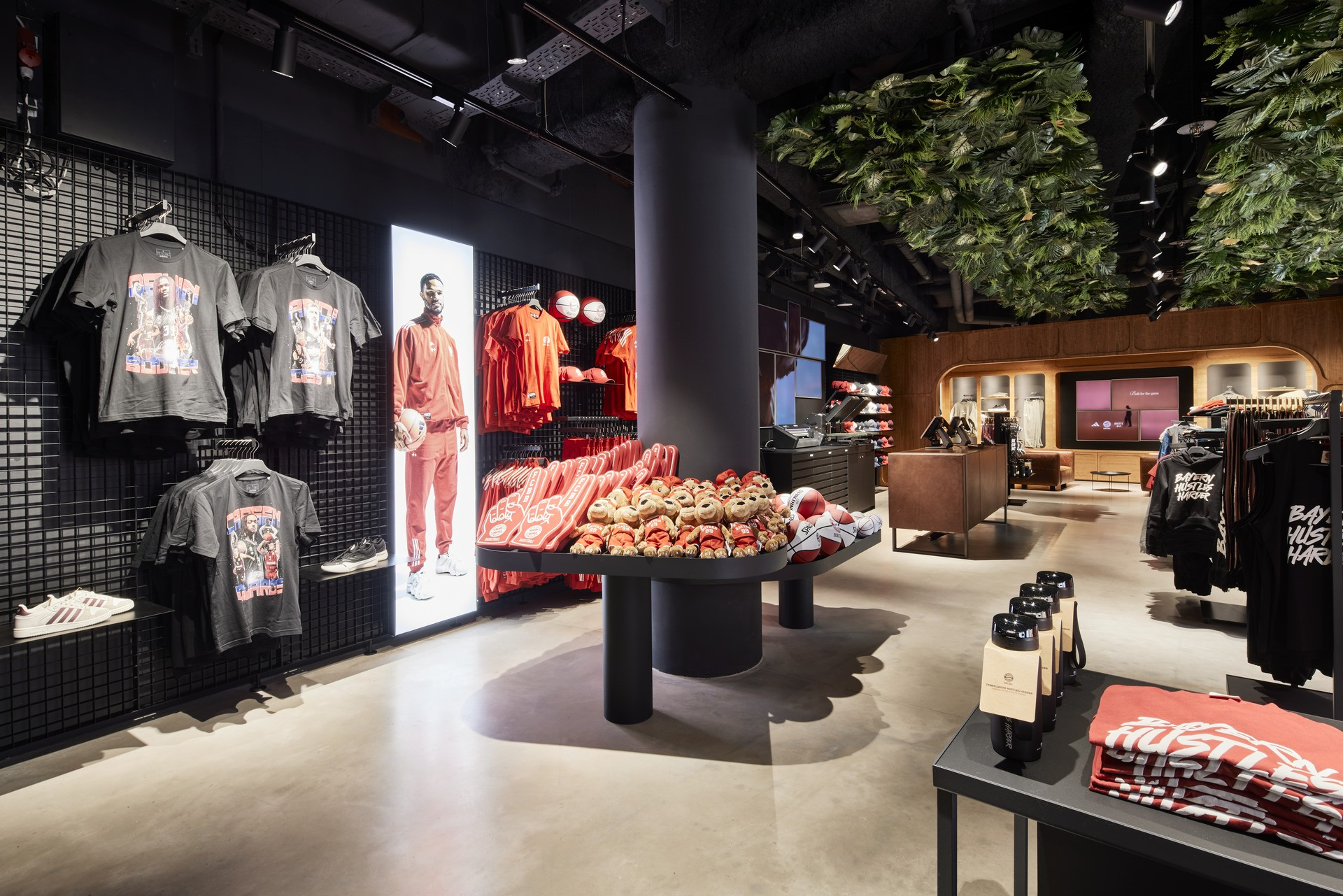 FC Bayern Fanshop SAP Garden umdasch 2025 01 14 UMDASCH SAP GARDEN MUC 0181