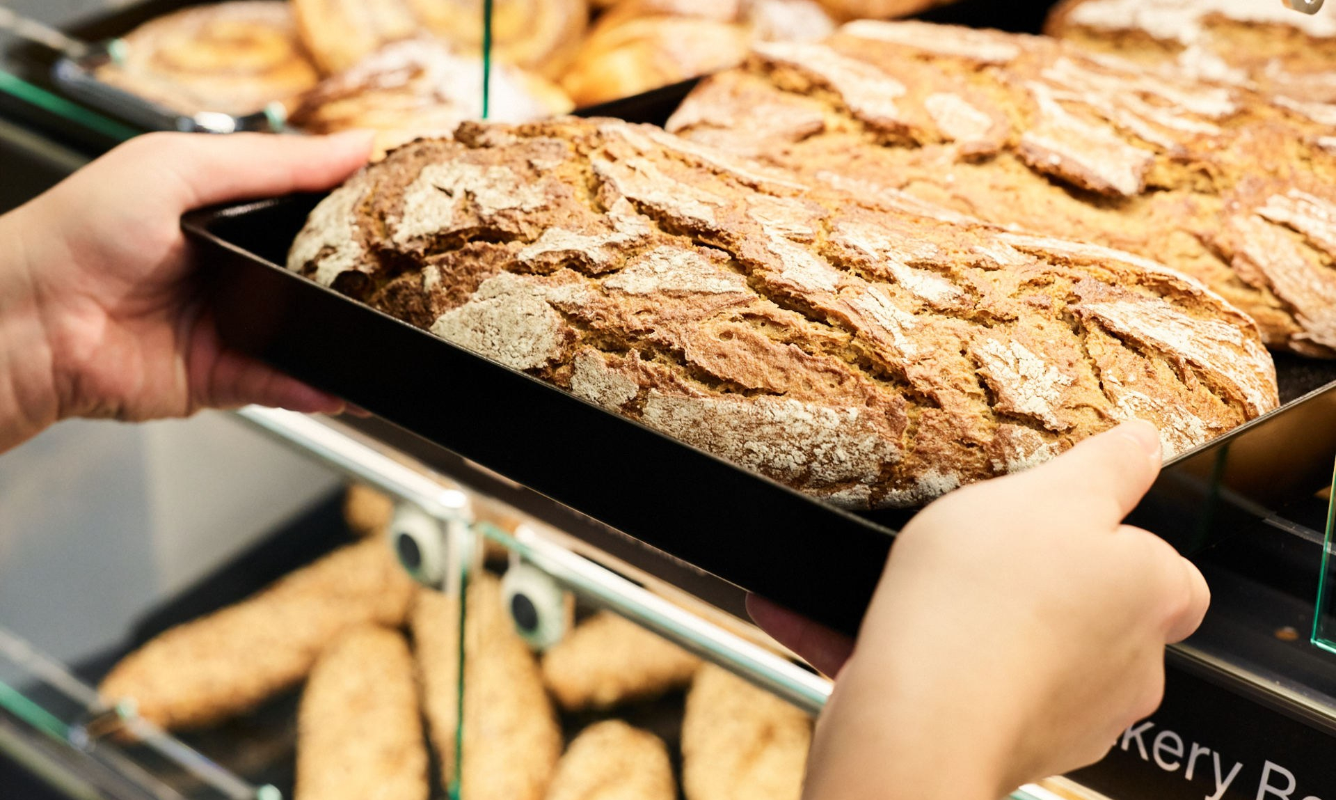 Frontlade-System Bakery Box Brot