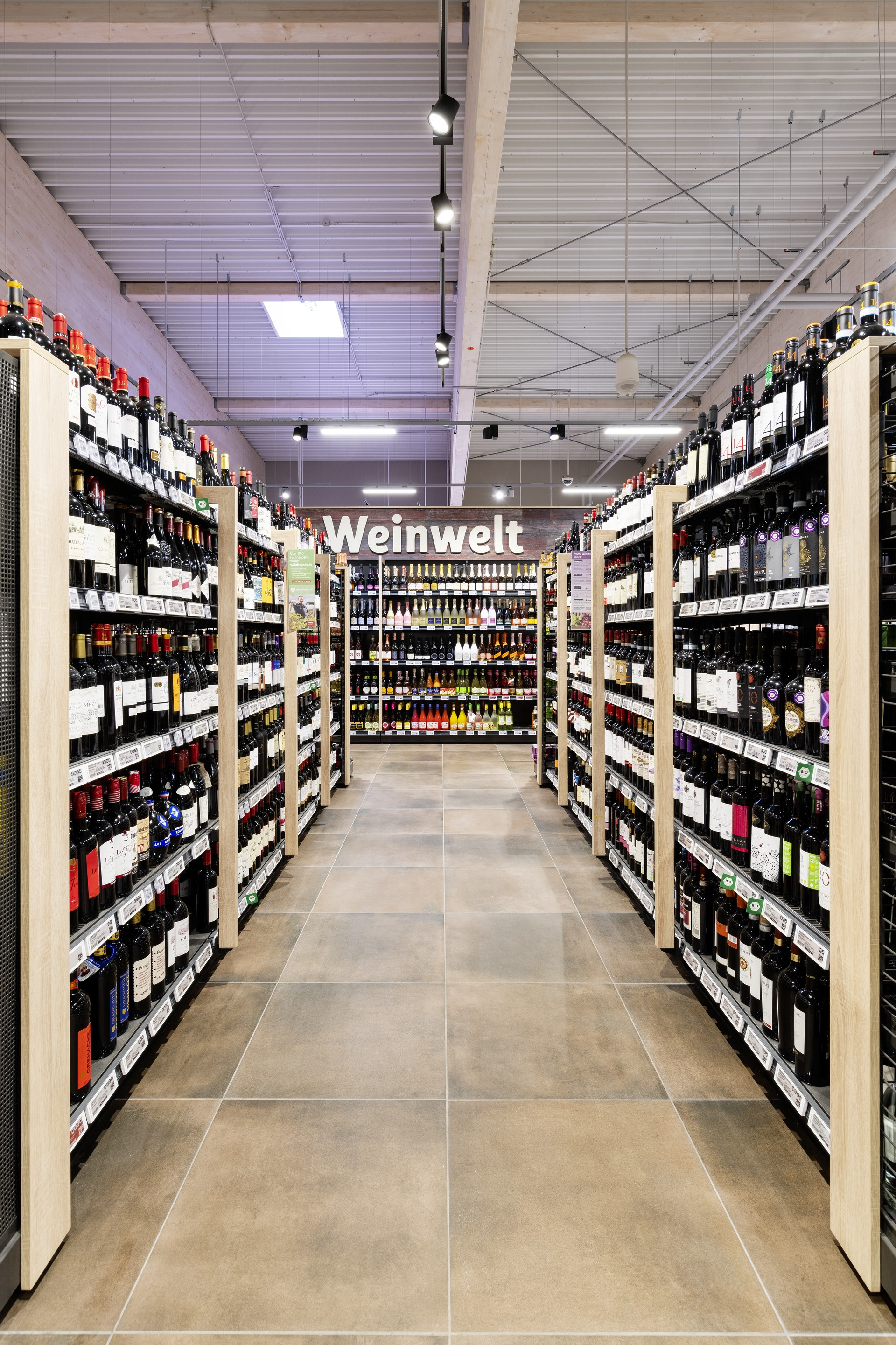 REWE Fabio Motta umdasch REWE Motta 22