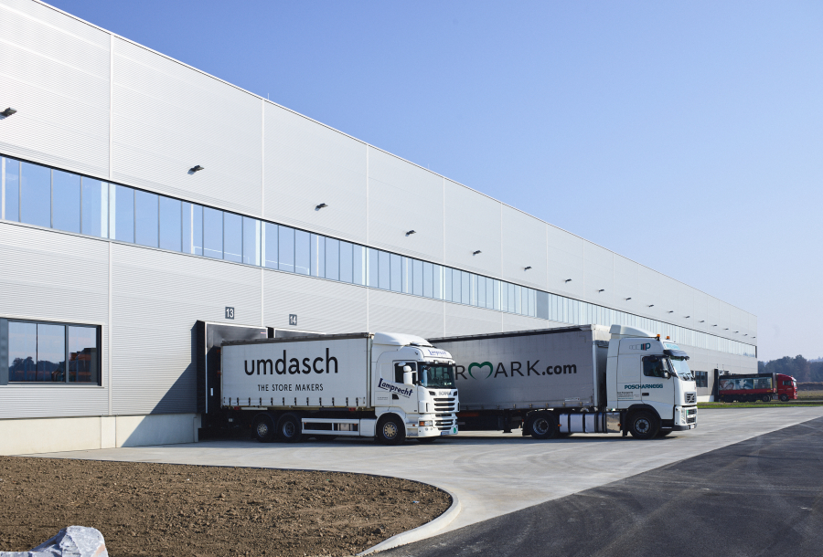 umdasch Logistic Center 