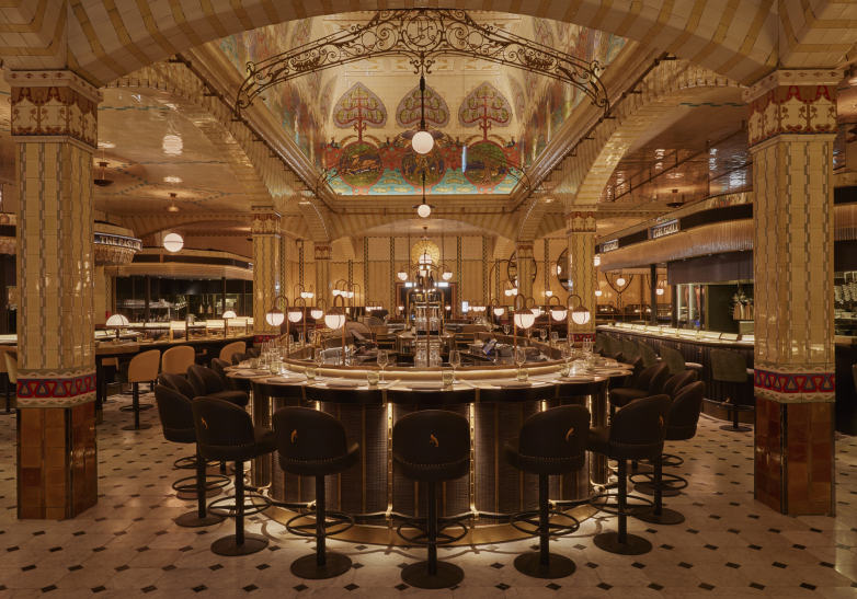 Harrods Dining Hall mit Ladenbau von den Store Makers von umdasch