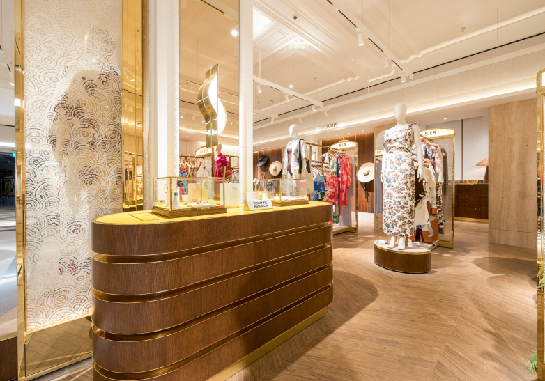 Harrods Holiday Occasion Rooms A Testament to Excellence with umdasch The Store Makers