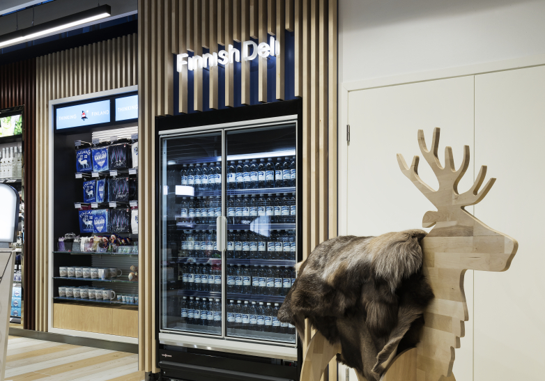 Helsinki Airport Duty-Free by umdasch