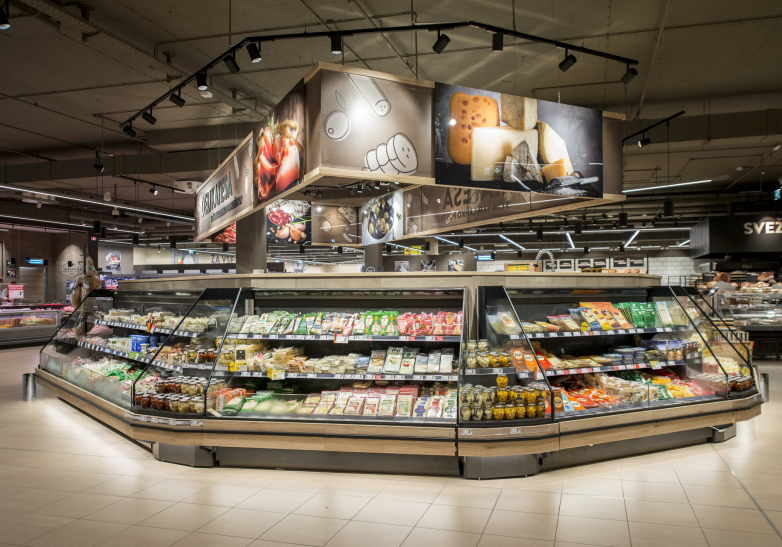 Spar Rollout Spar Rollout by Umdasch The Store Makers