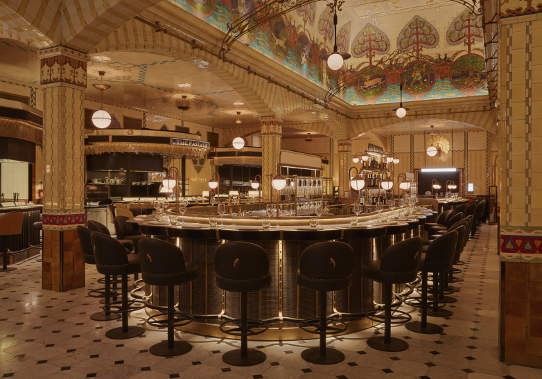 Harrods Dining Hall by umdasch Harrods Dining Hall by umdasch