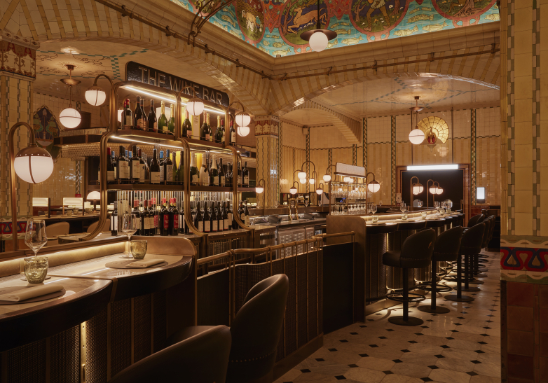 Harrods Dining Hall by umdasch Harrods Dining Hall by umdasch