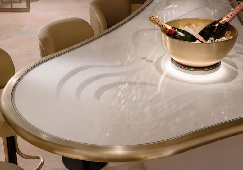Moët & Chandon Champagne Bar Moët & Chandon Champagne Bar