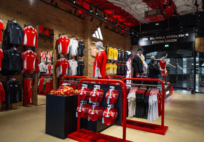 Eingangsbereich Union-Berlin-Fanshop Eingangsbereich Union-Berlin-Fanshop