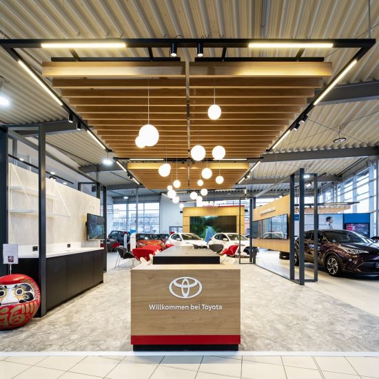 Toyota Retail Concept meets 3H Automobile GmbH