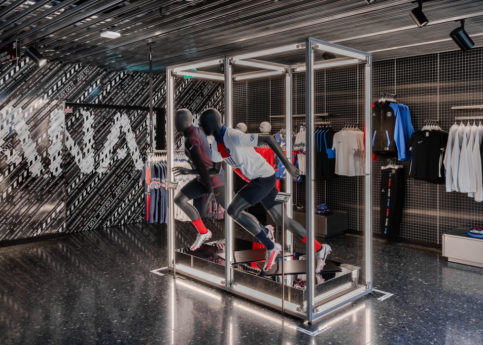 Nike House of Innovation Shanghai: pop-up store award - iXtenso – retail  trends