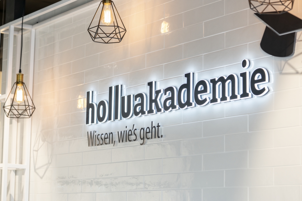 hollu hollu
